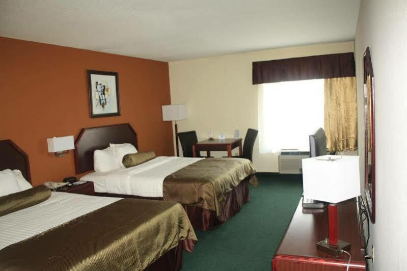 Super 8 By Wyndham Somerset Eksteriør billede